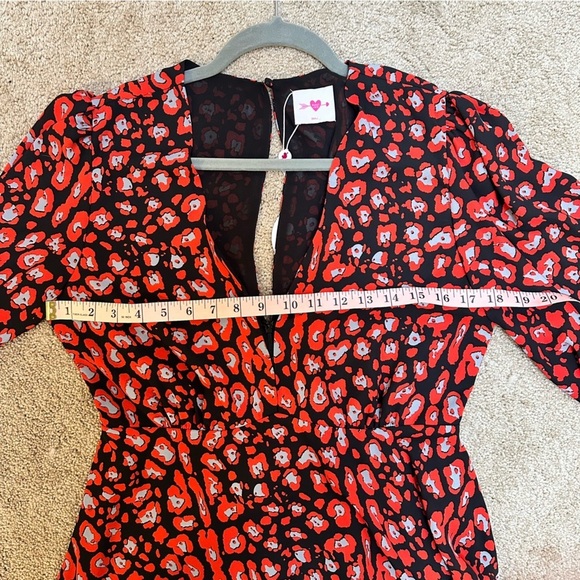 NWT Buddy Love Parker Deep V-Neck Dress - Red Cherry Bomb  Abstract Art To Wear - Picture 10 of 12